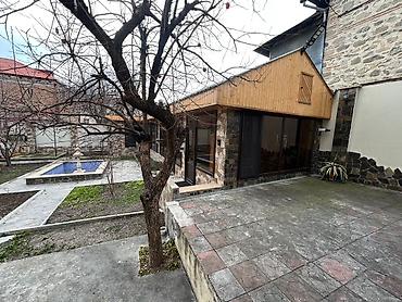 Həyət evləri və villaların satışı: 5 otaqlı, 110 kv. m, Orta təmir — 12