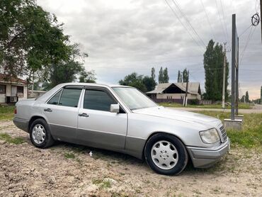 Продажа авто: Mercedes-Benz 220: 1995 г., 2.2 л, Автомат, Бензин, Седан