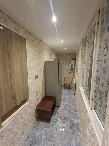 Uzunmüddətli kirayə mənzillər: Xalqlar Dostluğu metrosuna 7 dəygəlik məsafədə 10 nömrəli mıəktəbin — 6