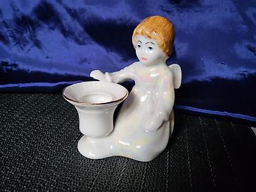 Sveće i svećnjaci: Nov porcelanski svecnja andjela iz 70ih.god. Nov svecnjak sa sedef — 1