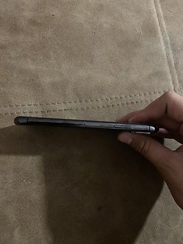 ipone x islenmis: IPhone X, 64 GB, Qara, Face ID — 7