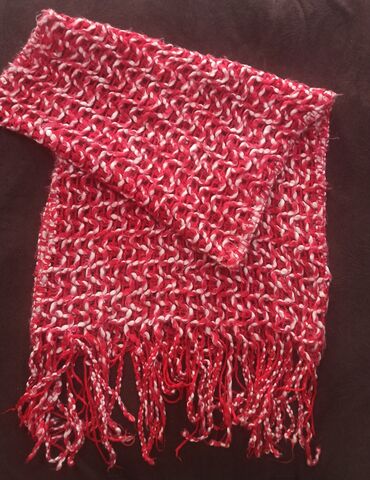 Scarves: Wool, color - Red