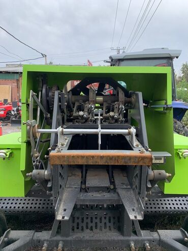 Тюковые пресс-подборщики: Прессподборщик zoomlion yf2200 новые год 2024 внутренность — 19