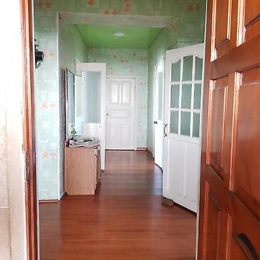 Продажа коттеджей и домов: Продаю дом в центре города бишкек! (или меняю на квартиры) добротный — 5