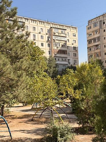village: 4 комнаты, 90 м², 12 мкр Элитка, 1 этаж, Косметический ремонт — 10