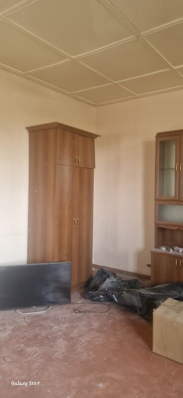 бешик электронный: Кийим салуучу шкаф, Түз, Жыгач