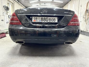 Бамперы: Задний Бампер Mercedes-Benz 2010 г., Б/у, цвет - Черный, Оригинал