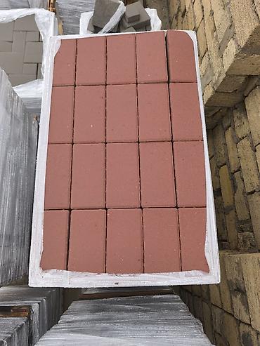 Beton plitələr: Rəngli səki daşları – zavod istehsalı - İkiqat qatlı vibropress — 17