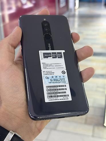 черные часы: Redmi, Redmi 8, Б/у, 32 ГБ, цвет - Черный, 2 SIM — 1
