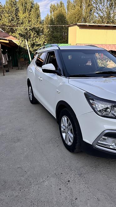 мини электро: Ssangyong Tivoli: 2018 г., 1.6 л, Автомат, Дизель, Кроссовер — 2