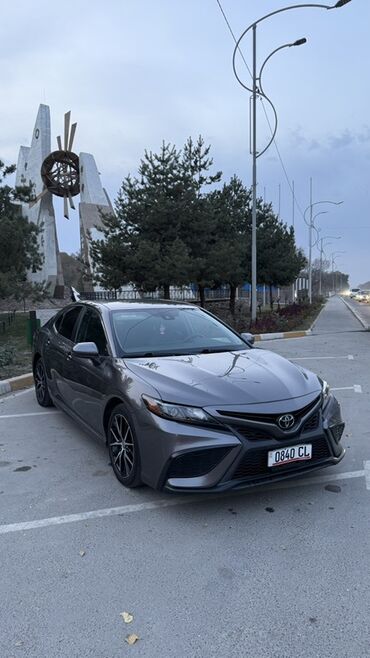 меняю на авто обмен: Toyota Camry: 2021 г., 2.5 л, Автомат, Бензин, Седан