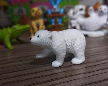 plastik konstruktorlar: Kinder - ağ ayi — 1