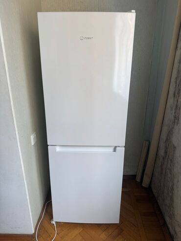 Ət çəkən maşınlar: E afa ✅indesit Nofros soyuducusu islenmiyib 650 manat satilir Tbislisi