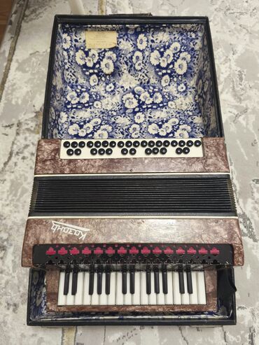 Midi-клавиатуры: Акустический Аккордеон