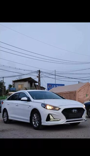 corolla runx: Ижарага берем: Жеңил унаа, Такси үчүн