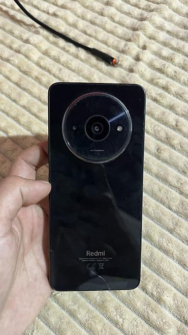 чехол mi 8: Redmi, Redmi A3x, Б/у, 64 ГБ, цвет - Черный — 1