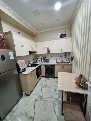 Uzunmüddətli kirayə mənzillər: Uzunmüddətli kirayə mənzillər -da lalafo.az — 9 Uzunmüddətli kirayə mənzillər: Uzunmüddətli kirayə mənzillər — 9