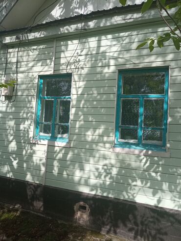 продам дом кызыл аскер бишкек: 44 кв. м, 2 бөлмө, Эски ремонт