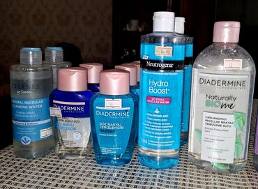 qaqa desti: Kosmetik dəst, Neutrogena, 8 məhsul