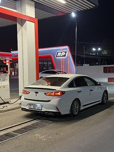 сонаиа: Hyundai Sonata: 2021 г., Газ, Седан — 4