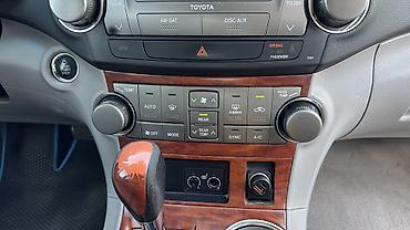 v6: Toyota Highlander: 2008 г., 3.5 л, Бензин, Кроссовер — 8