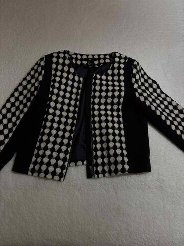 Sakoi: H&M, L, Viskoza — 3