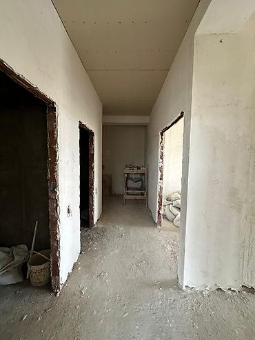 bakida menzil: 3 otaqlı, Yeni tikili, m. Koroğlu, 99 kv. m — 10