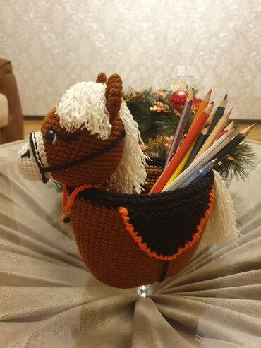 Konfet qabları: Yenil il temalı əl işi “Şaxta Baba” konteyneri - Material: əl ilə — 12