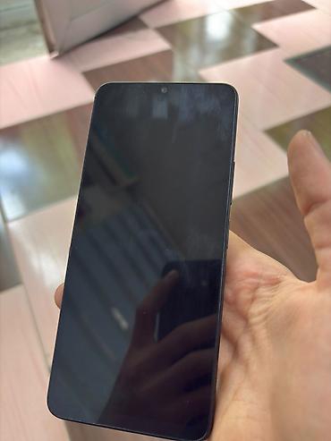 видеорегистратор с 3 камерами: Redmi 128 ГБ, цвет - Черный, Две SIM карты — 2