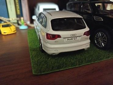 книги бу: Model avtomobil – Audi Q7 (miqyas: təxmini 1:32–1:36) - Korpus rəngi — 2