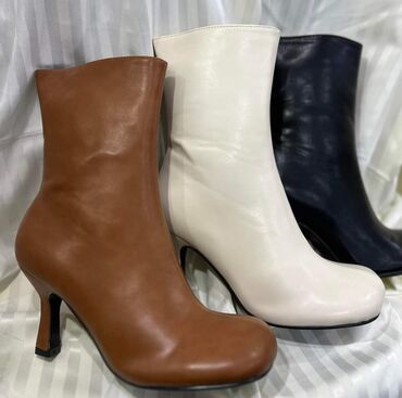 Čizme: Cizme 1900 — 2