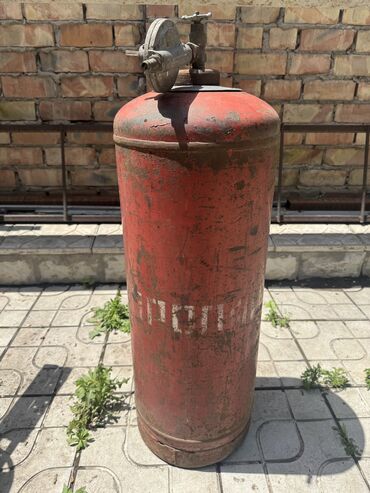 Другие товары для дома: Газовый баллон ( Советский)
50 литров at lalafo.kg Другие товары для дома: Газовый баллон ( Советский)
50 литров