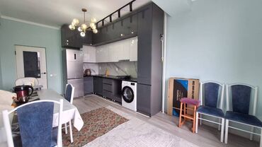 Продажа квартир: 1 комната, 50 м², Элитка, 4 этаж, Косметический ремонт