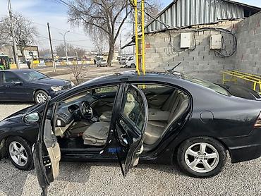 Honda: Honda Civic: 2009 г., 1.3 л, Вариатор, Гибрид, Седан — 5