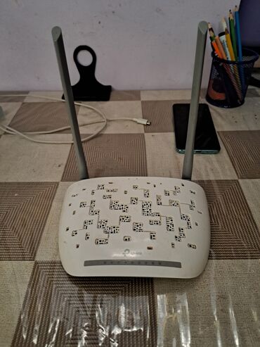 Modemlər və şəbəkə avadanlıqları: Modem