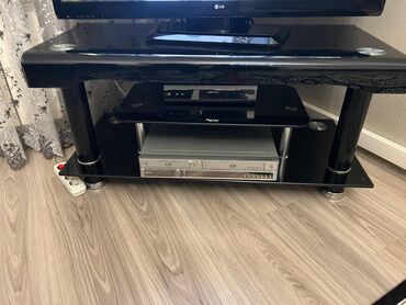 угловой стол письменный: Televizor altı əla vəziyyətdə