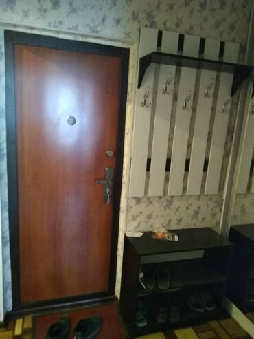 частный дом в бишкеке: 2 комнаты, 53 м², 105 серия, 5 этаж