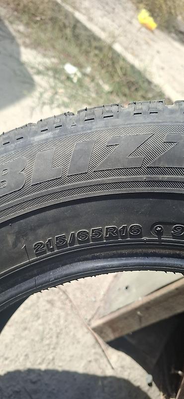 sprinter 2003: Шины 215 / 65 / R 16, Зима, Б/у, Комплект, Легковые, Bridgestone — 2