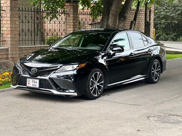 очень срочно нужны: Toyota Camry: 2018 г., 2.5 л, Автомат, Бензин, Седан