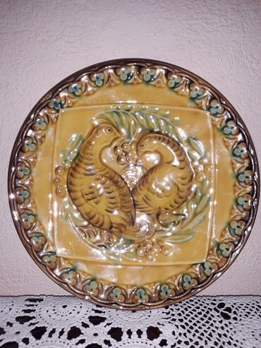 часы керамика: Коллекционерам ! Настенная тарелка (зик),в отличном состоянии, d 21см