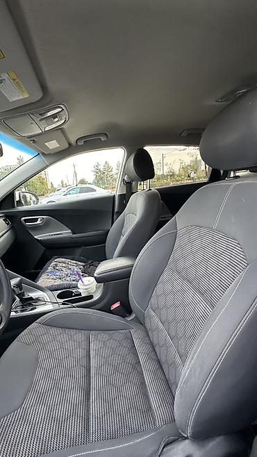 ограничитель: Kia Niro: 2019 г., 1.6 л, Автомат, Гибрид, Кроссовер — 3