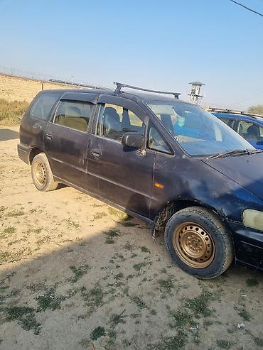 5: Honda Odyssey: 1995 г., 2.3 л, Автомат, Бензин, Минивэн — 2