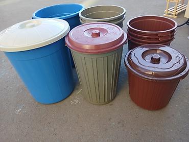 Baklar və çənlər: Plastik qapaqlı vedrə və tullantı qabları dəsti - Müxtəlif həcm və — 6