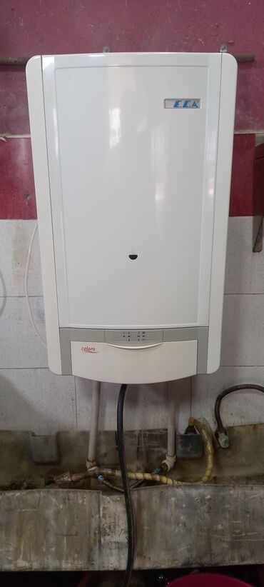 Zərərvericilərə qarşı mübarizə aparatları: İşlənmiş Kombi E.C.A. 35 kVt, Ünvandan götürmə, Ödənişli quraşdırma, Zəmanətli, Kredit yoxdur