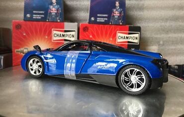Avtomobil modelləri: Коллекционная модель Pagani Huayra blue 2012 MOTORMAX Art : 79312 — 17