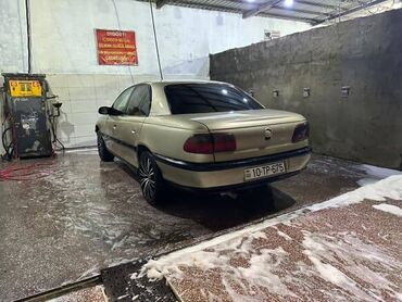запчасти авто опель омега: TƏCİLİ SATILIR . Opel omega il 1995 mator karopka peredok ela