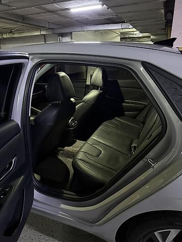 byd e9 2025: Hyundai Avante: 2024 г., 1.6 л, Вариатор, Бензин, Седан — 10