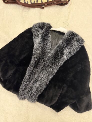 Kürklər: Her biri yeni ve ya 1 defe geyinilmis suba modeli 1:1 copy yeni,sonra — 25