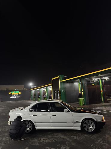 BMW: BMW 5 series: 1994 г., 3 л, Механика, Бензин, Седан — 5