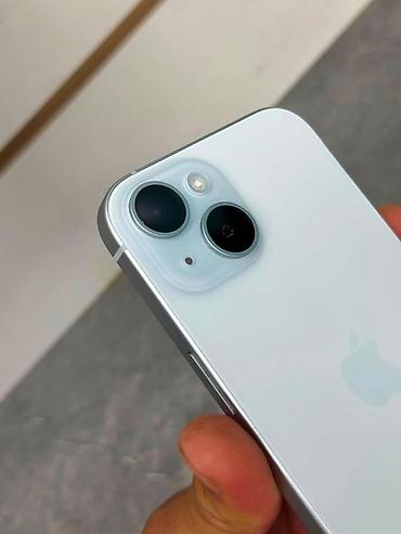 iphone d: IPhone 15, Б/у, 256 ГБ, Голубой, Защитное стекло, Кабель, Коробка, 85 % — 1